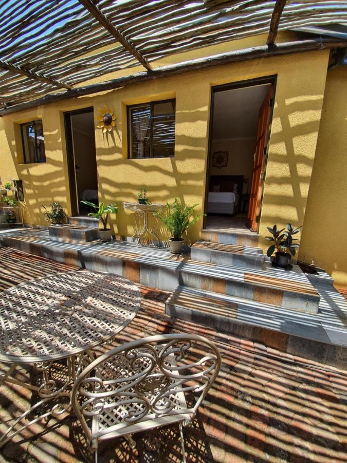 Lebo's Soweto Backpackers Hostel